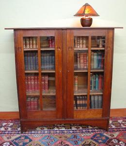 Original 1903 Gustav Stickley Harvey Ellis designed inlaid bookcase